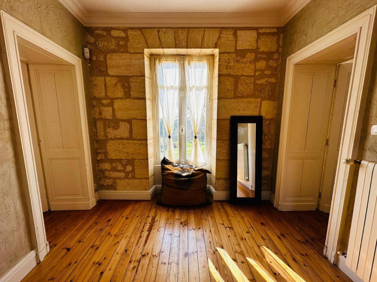 Domaine Des Hugons Villa Prignac-et-Marcamps ภายนอก รูปภาพ