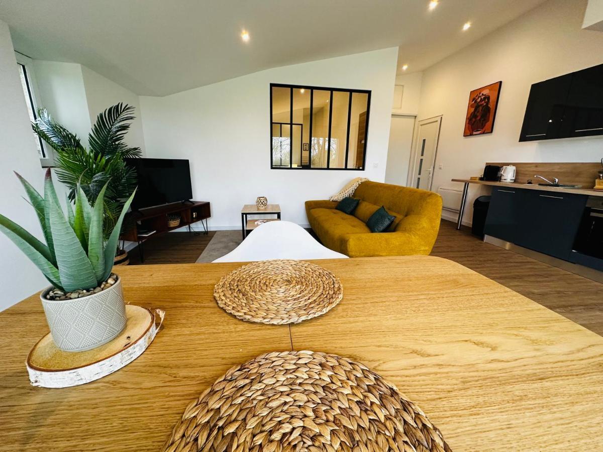 Domaine Des Hugons Villa Prignac-et-Marcamps ภายนอก รูปภาพ